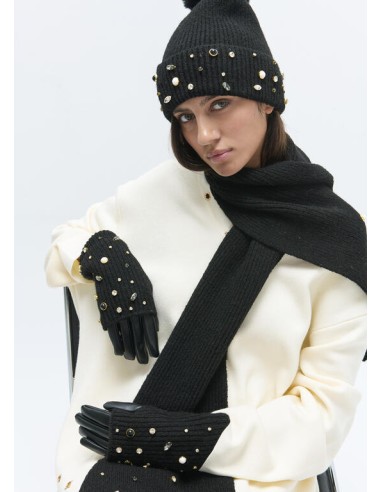 GUANTES-NEGROS-PERLAS-CRISTALES-PUNTO-ECO-CUERO-LOLA-CASADEMUNT