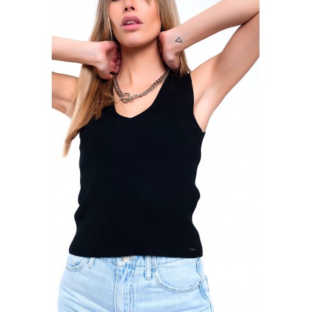 top-corto-negro-de-canale-sin-mangas