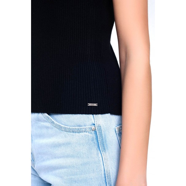 top-corto-negro-de-canale-sin-mangas