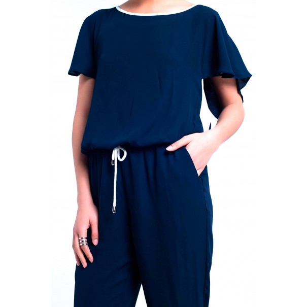 mono-azul-marino-con-manga-corta-y-detalle-de-volante